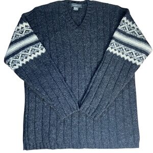 Banana Republic Sweater Wool Knit V-Neck Winter Warm Football Collegiate Casual